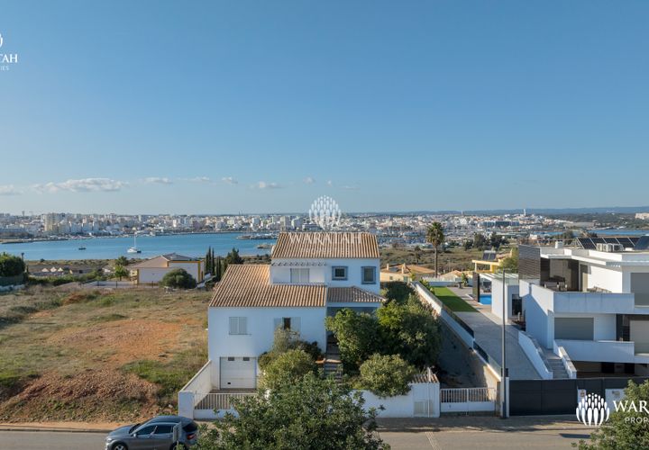 Villa a Ferragudo, Faro, Ferragudo - € 700.000 | Ref: Arade - foto 1